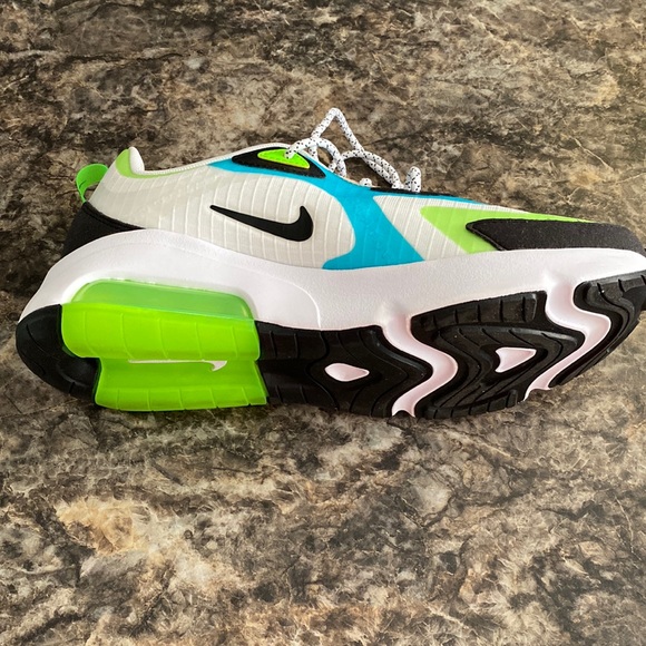 Nike Air Max 200 SE (GS) - Picture 11 of 13